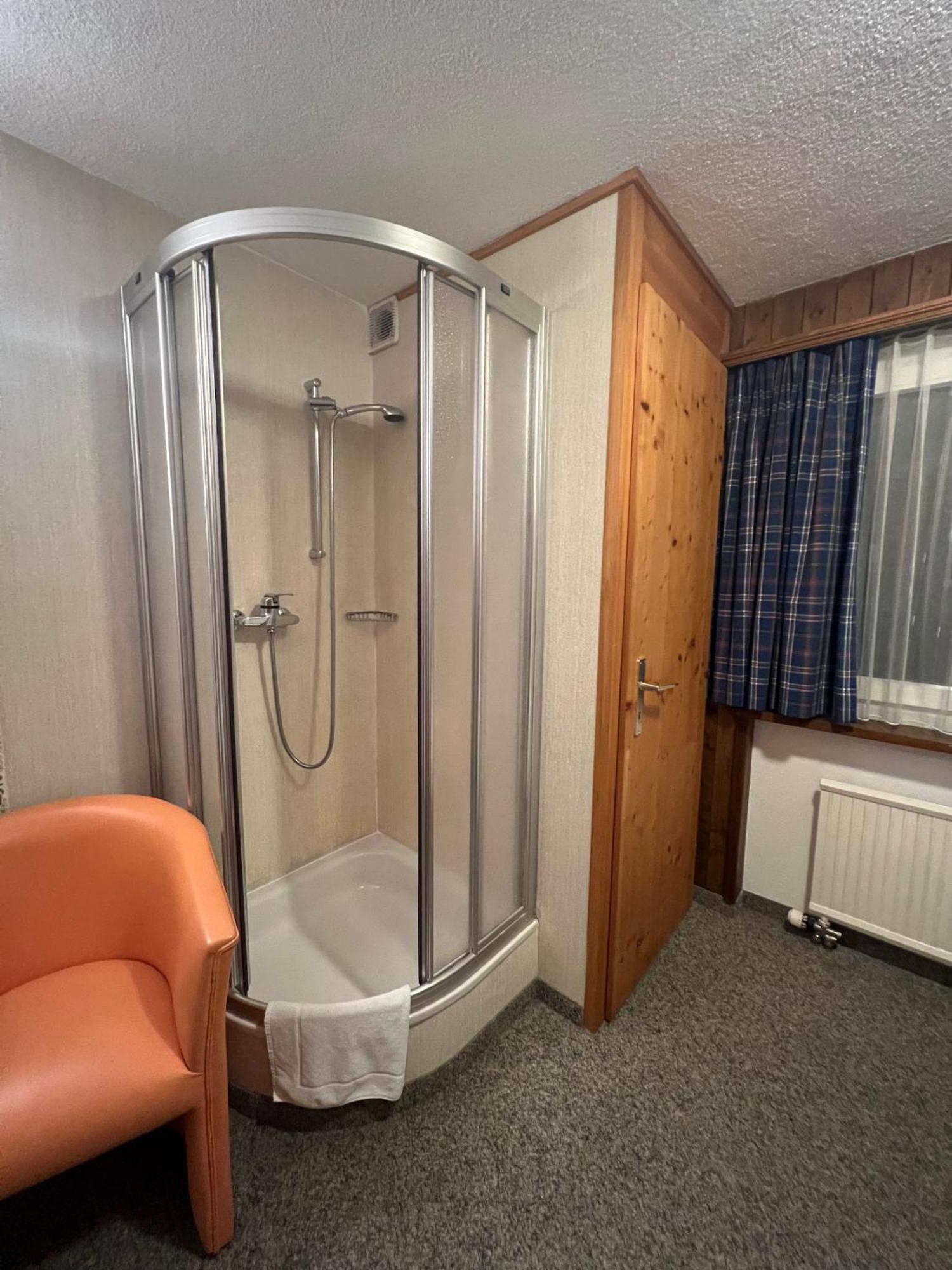 Romantic Room With Private Bathroom Saas im Prattigau Eksteriør billede